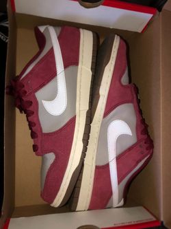Nike Dunk Low Sneakers Burgundy Grey