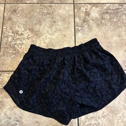 Lululemon shorts size 8