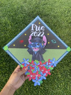 Stitch Graduation Topper