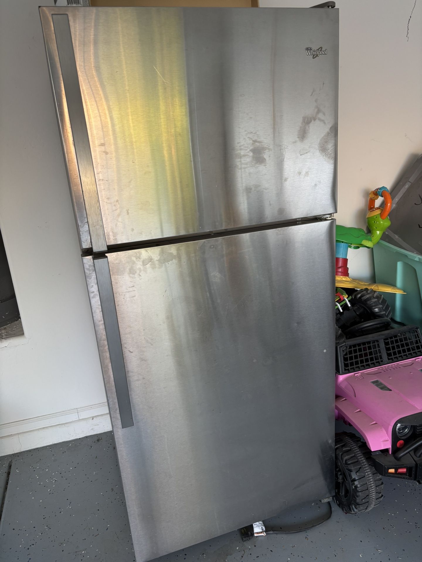 Refrigerator