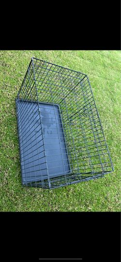 Two Door Dog Kennel 35.5 x 22 x 24.5