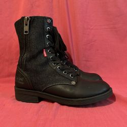 Levi’s Black Jean Boots Size 5.5 Floral Print Inside