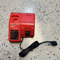 🔥 New Milwaukee M12 & M18 Charger