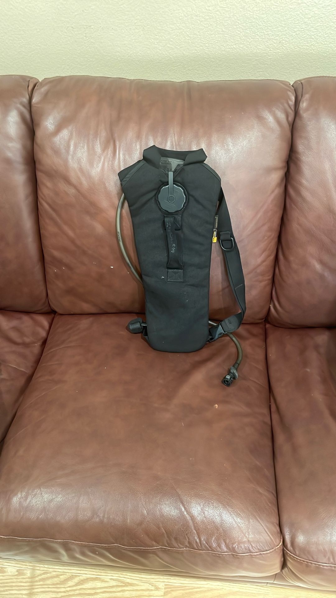 BACKPACK, HYDRATION SYSTEM