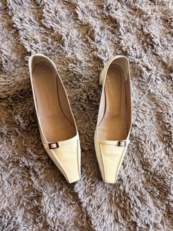 Marc Jacobs cream leather square toe block heel