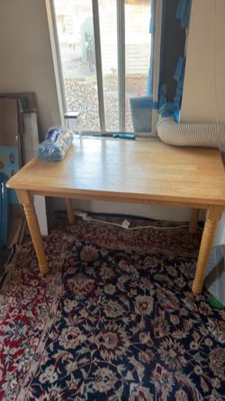 Solid Wood Dining Table with Turned Legs