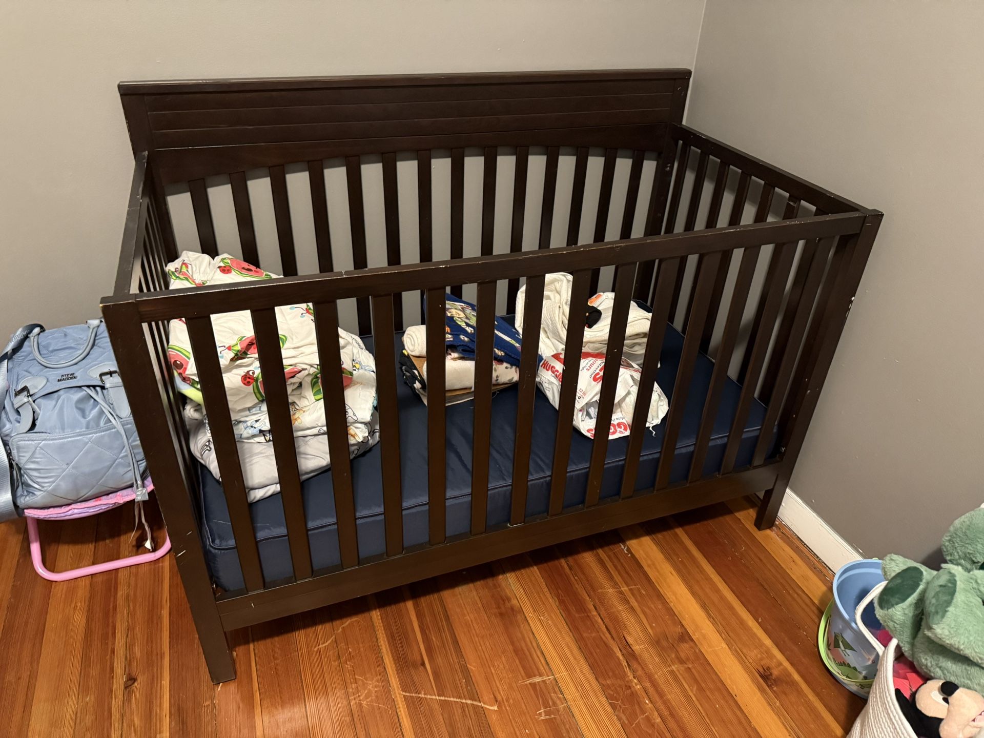 Baby Crib 