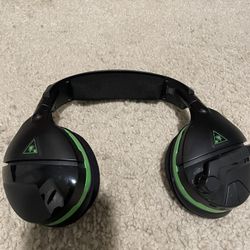 Turtle Beach Wireless Headphones (No Device Connection Or Power Chord)