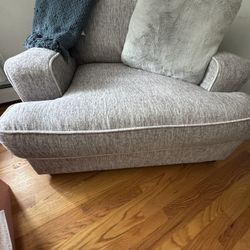 Living Room Set For Sale!! 