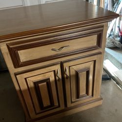 Dresser