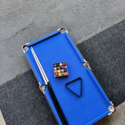 Children’s Mini Pool Table 