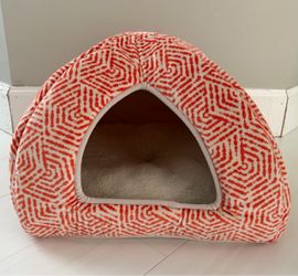 Velvet Pet Cave Bed with Geometric Print
