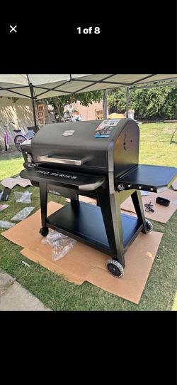 Pit Boss | Shop the Collection 1600 Pro Series 1572-Sq. in Black Pellet Grill with Smart Compatibility 100+ bought last week