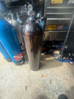 Aluminum 80 scuba tank