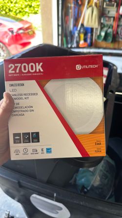 New: Utlitech LED 2700K Recessed Retrofit Downlight, Size: 6” Housing.