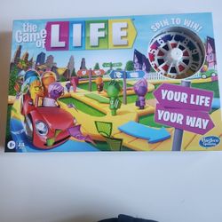 The Game of Life Game, Family Board Game for 2-4 Players, Indoor Game for Kids