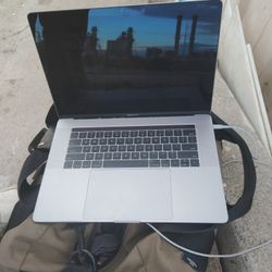 MacBook Pro Intel I7