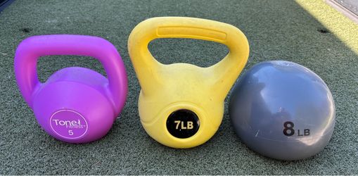 5 & 7lb Kettlebell weights & 8lb Medicine Ball