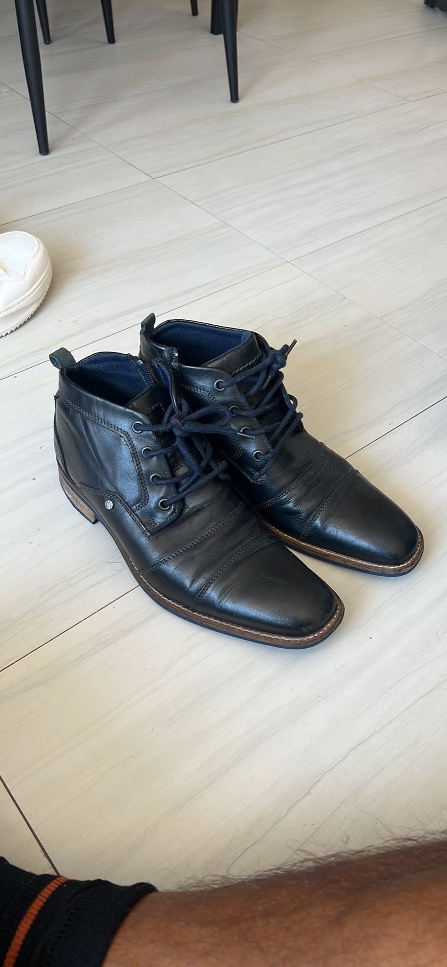 Steve Madden Kramer Sz 9