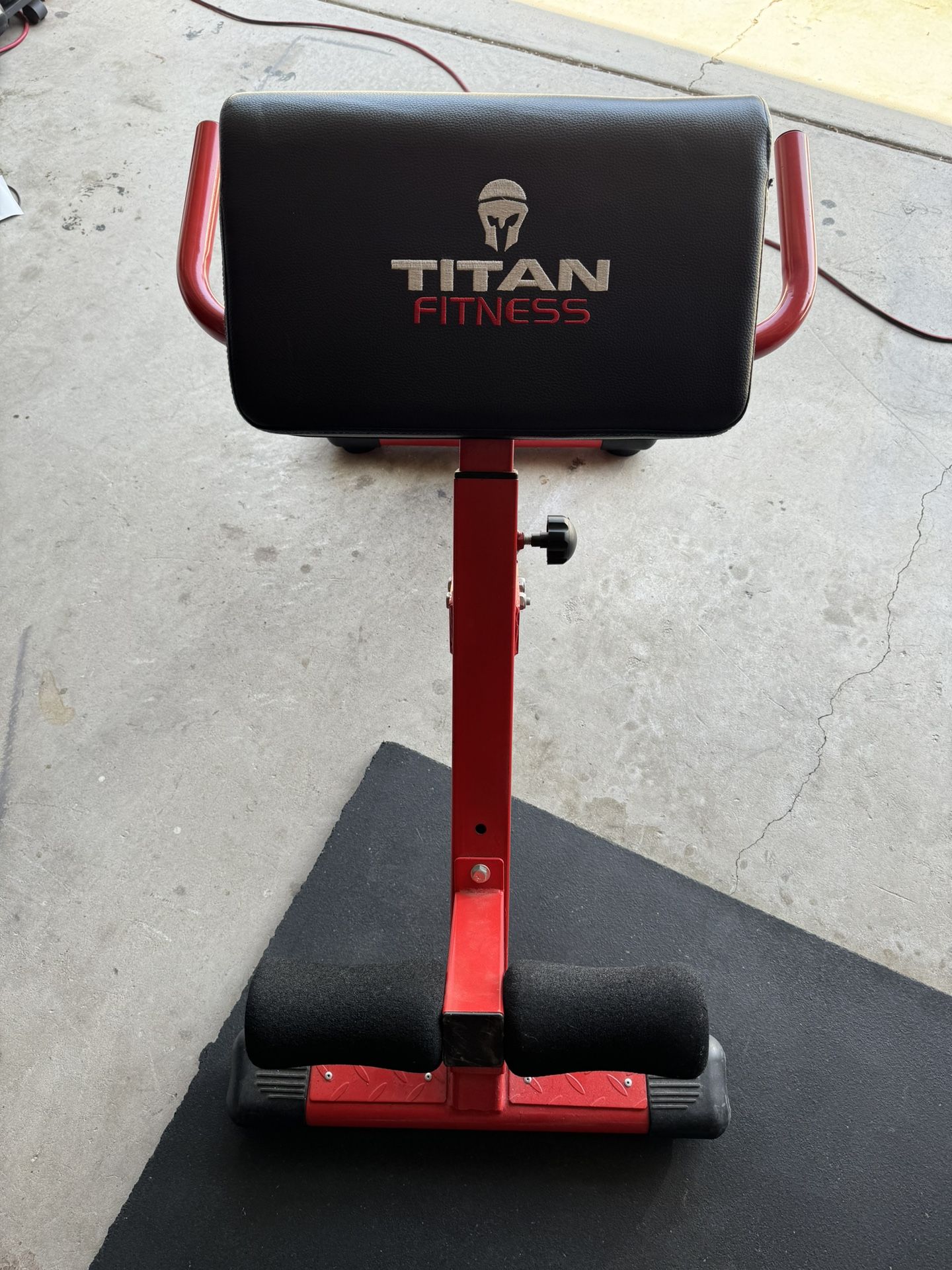 Titan Fitness Roman Chair Back Extension for Sale in San Diego, CA