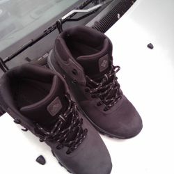 Size11 Columbia Mens Work Boots