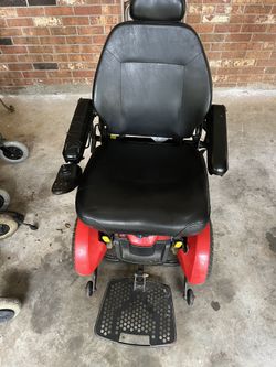 Jazzy Elite HD Motorized Chair