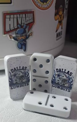 Custom DOMINOES