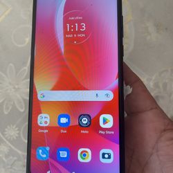 Working Perfectly Fine.  Just A Small Little Crack On Screen. 