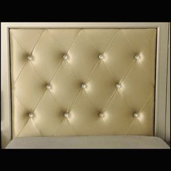 Two twin beds