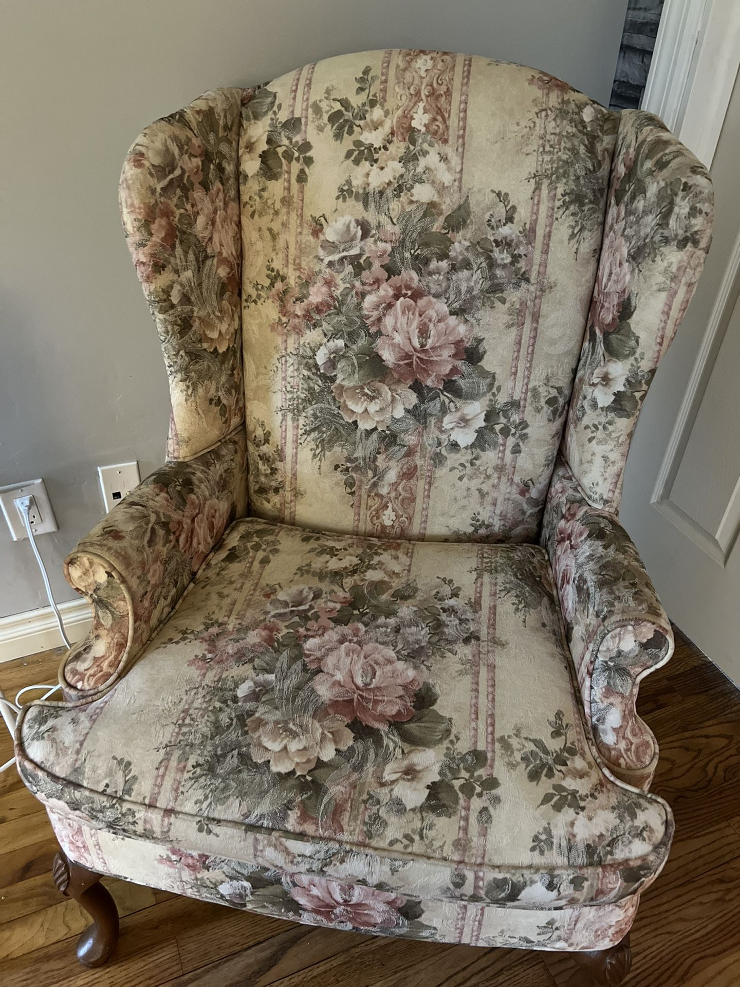 Pink Floral With Creamy Color Arm Chair