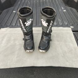 Motocross boots size 8