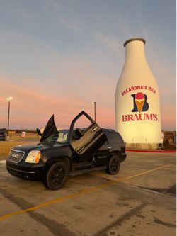 GMC Yukon SUV with Lambo Door Kit