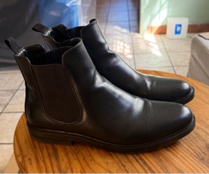 Black Leather Chelsea Boots