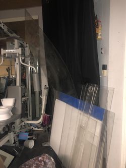 20 pieces and sheets of plexiglass acrylic