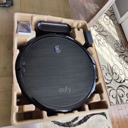 Eufy Robotic Vacuum