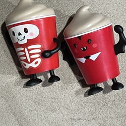 Wendy’s Kids Meal Frosty Frights Junior Boo Halloween Skeleton Bone Chiller set