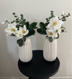 Magnolia Pair