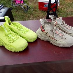 Evolove Two Pair Like Brand New $30 30