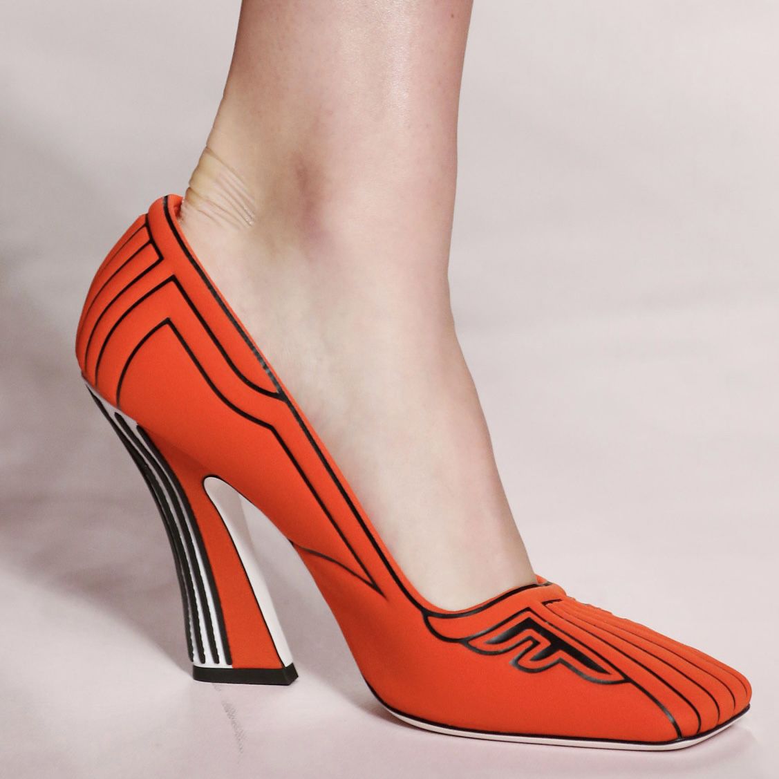 Fendi Ffreedom Logo-embossed Framis red/orange inverted heel pumps size IT 36 US 6
