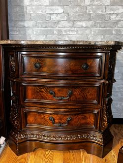 Ashley Furniture Stone Top 3-Drawer Nightstand