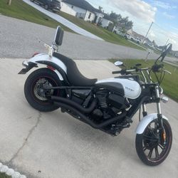 2016 Kawasaki Vulcan Custom 900cc