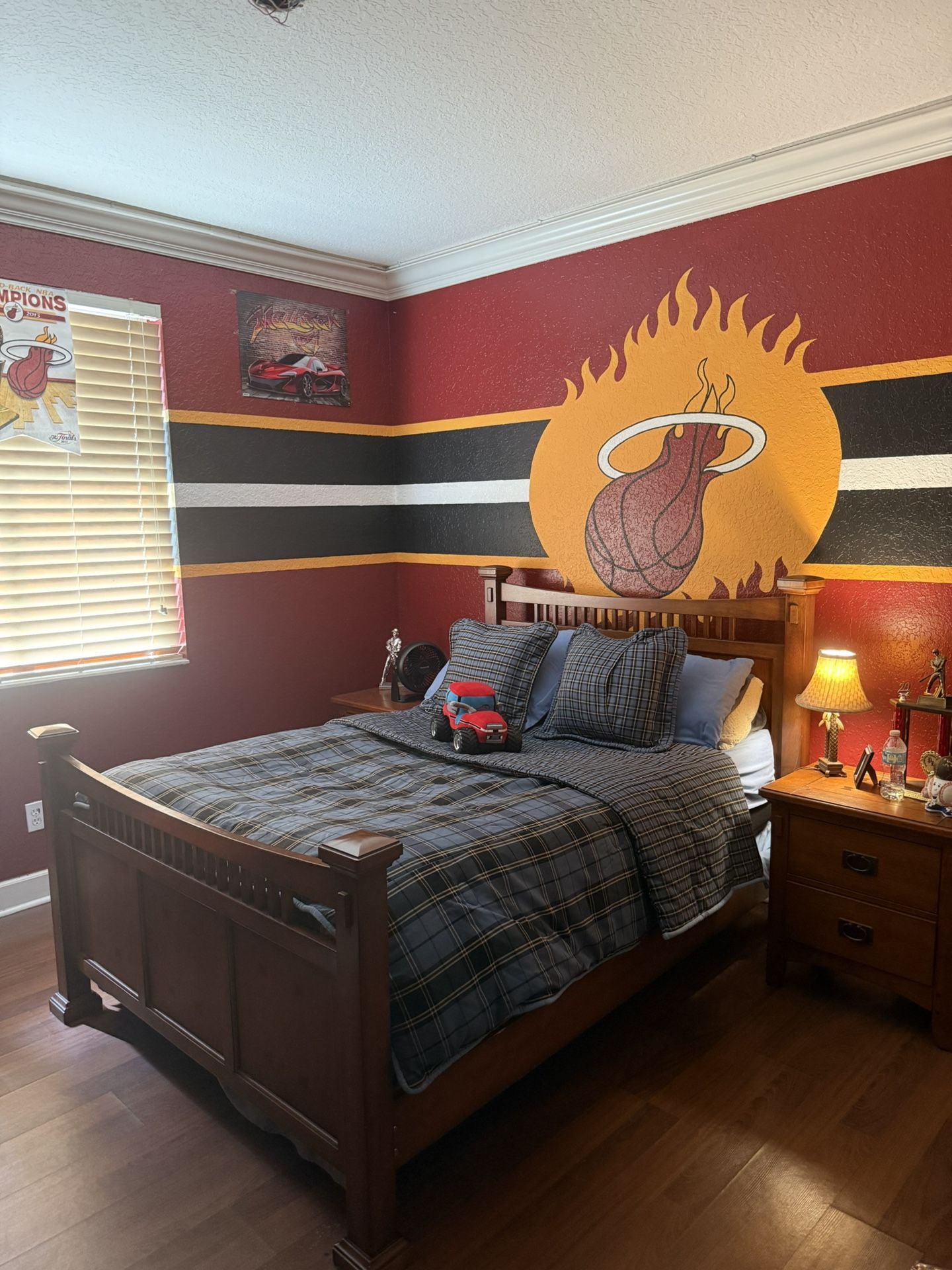 Ashley furniture Bed Room Set Full Size