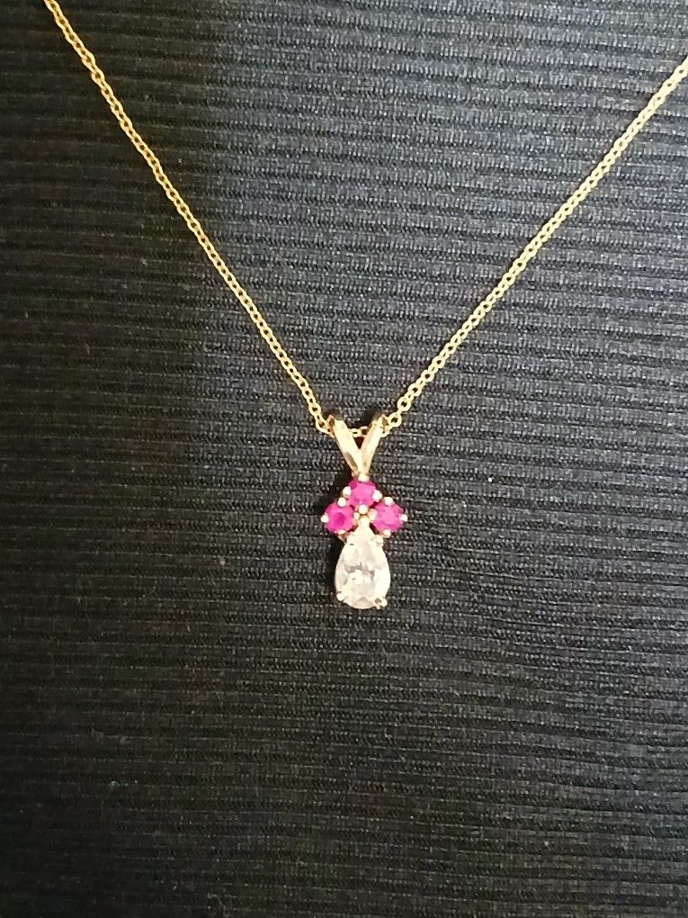 14kt 1ct Diamod And 3 Buby Necklace 