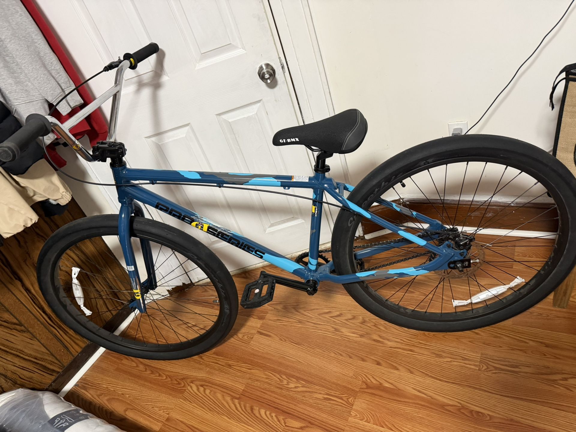 29-inch wheel bicycle