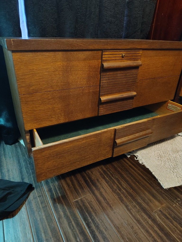 Cedar Chest O.b.o.