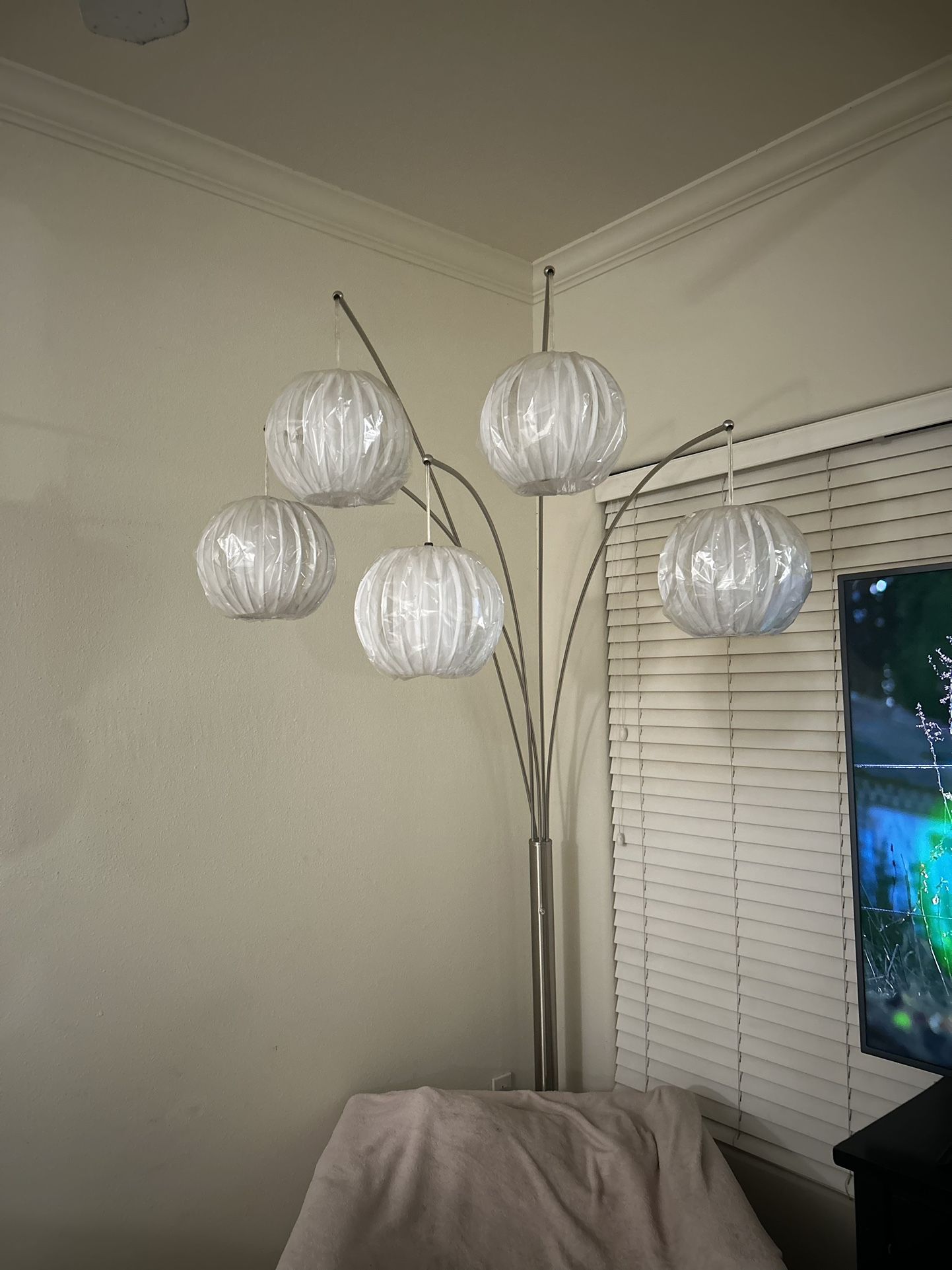 5 Bulb Pop Of Fun Lamp Light