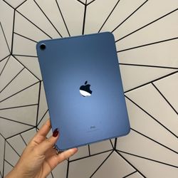ipad 10th generation WIFI AND CELLULAR (PERFECT CONDITION!)