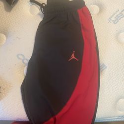 Men’s Jordan Dri-fit Size Large 