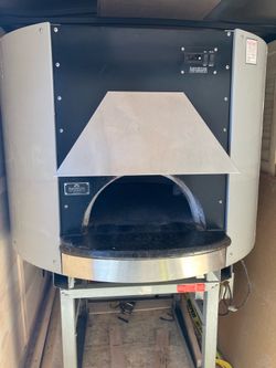 Earthstone Pizza Oven