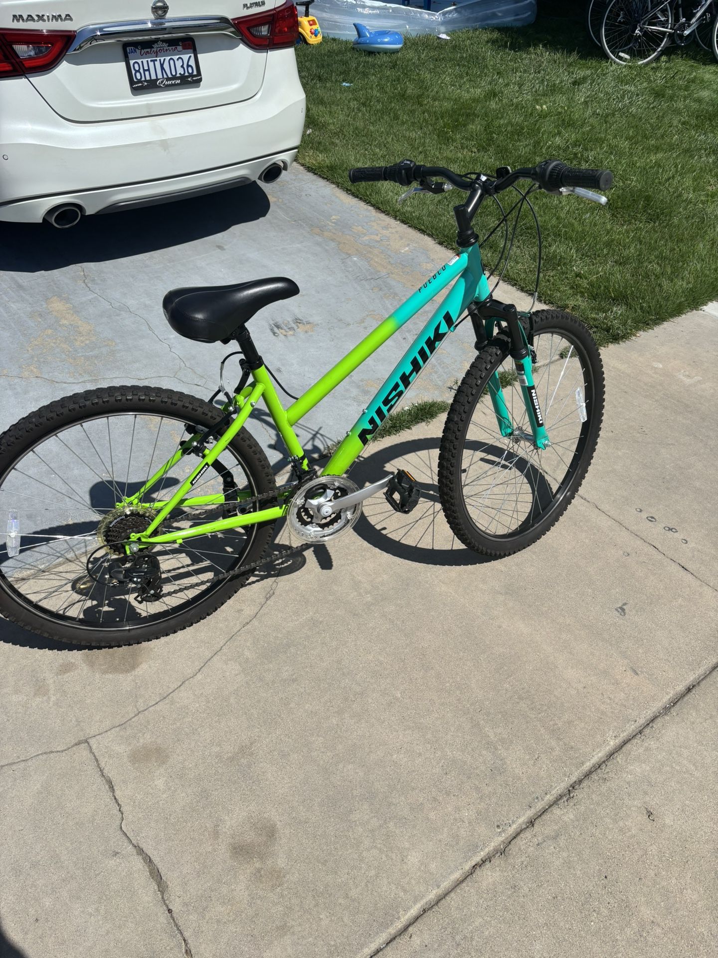 Bike Size 26, Like New NISHIKI